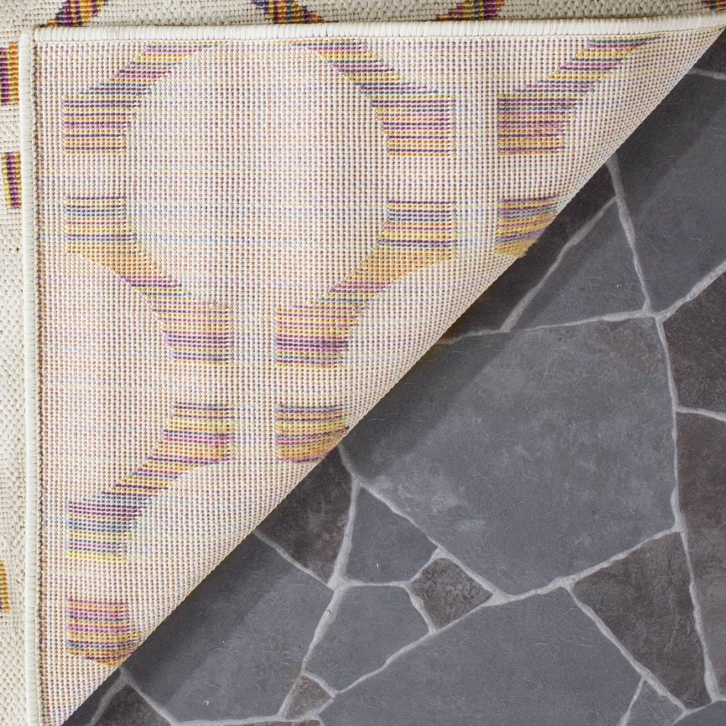 Safavieh Havana Deirdre Geometric Indoor/Outdoor Area Rug, Natural/Mul
