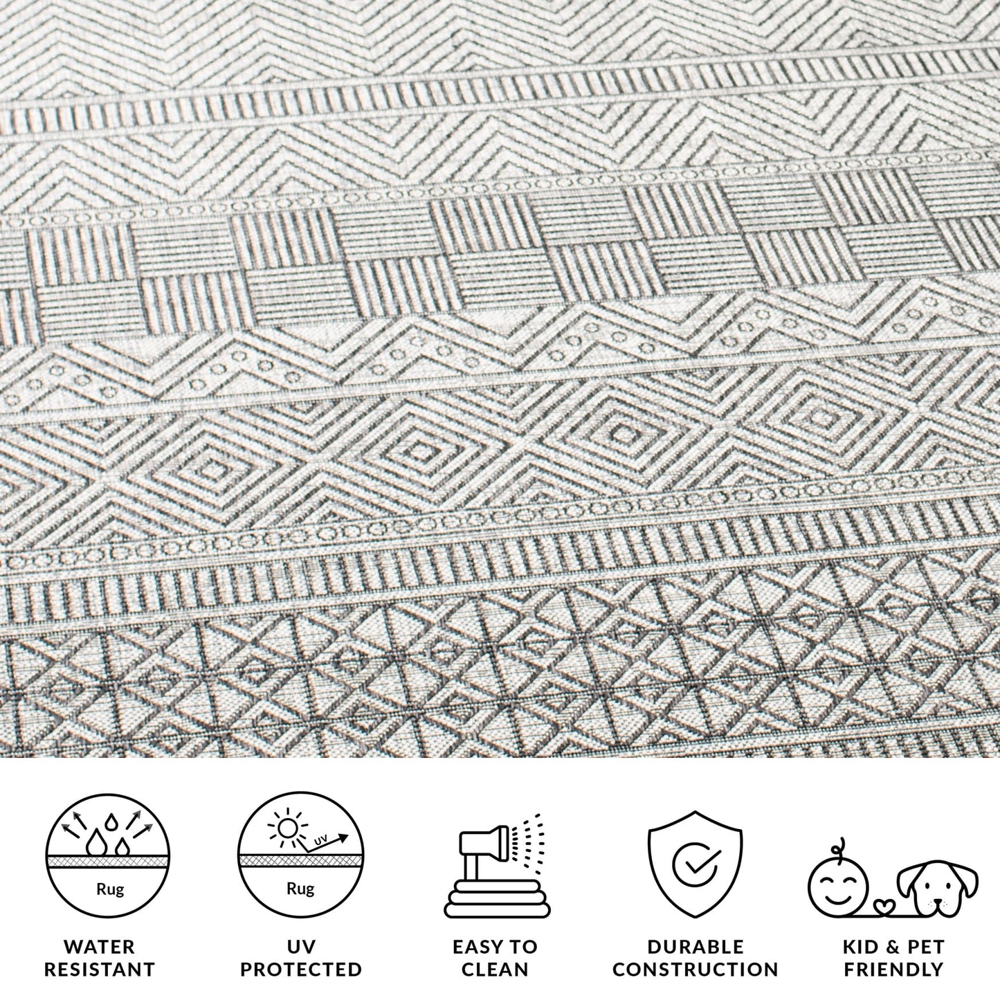 SAFAVIEH Courtyard Altan Geometric Indoor/Outdoor Area Rug, 5'3" x 7'7